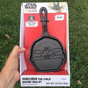 THE MANDALORIAN THE CHILD BAKING SKILLET